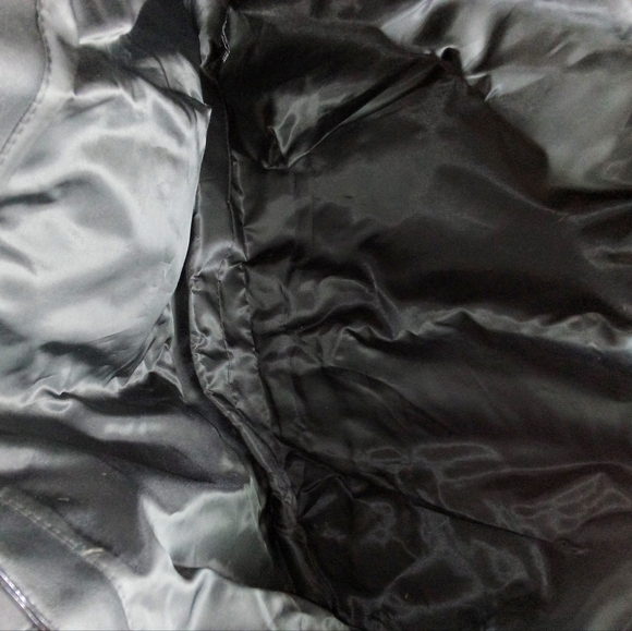 Victoria Secret Weekender - Picture 3 of 4